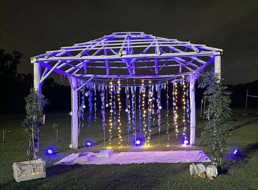 Glorieta Iluminada Nocturna Quinta San Gabriel